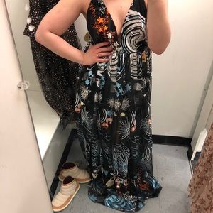 NWT Celestial Embroidered Maxi Dress Backless sz S